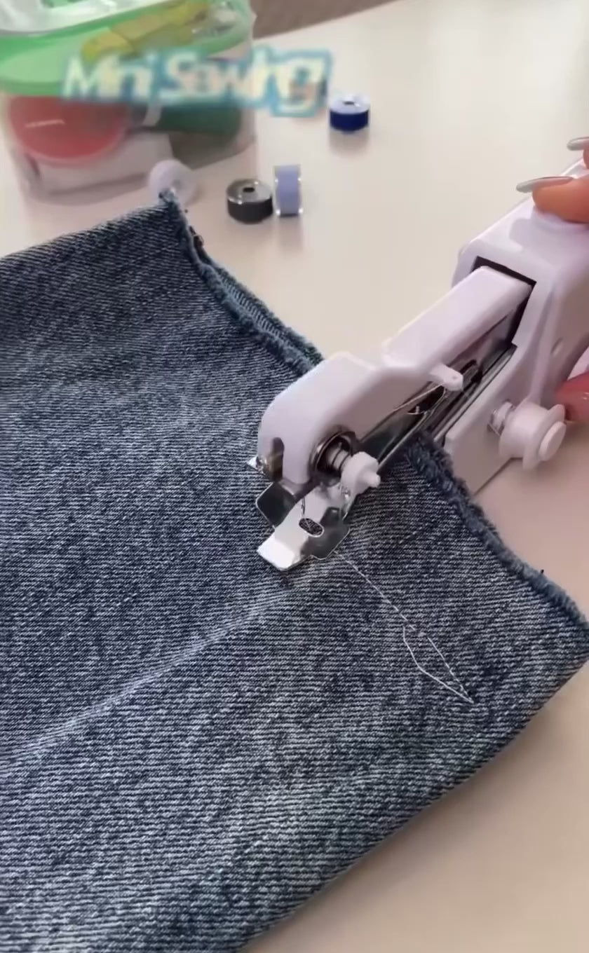 Portable Sewing Machine